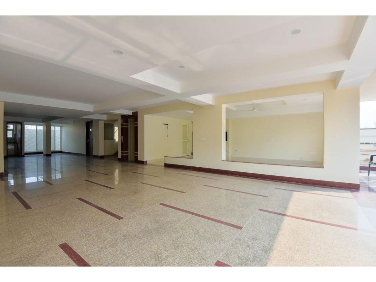 Bluo Studio4 Golf Course Road - Gym, Balcony, Lift غورغاون المظهر الخارجي الصورة